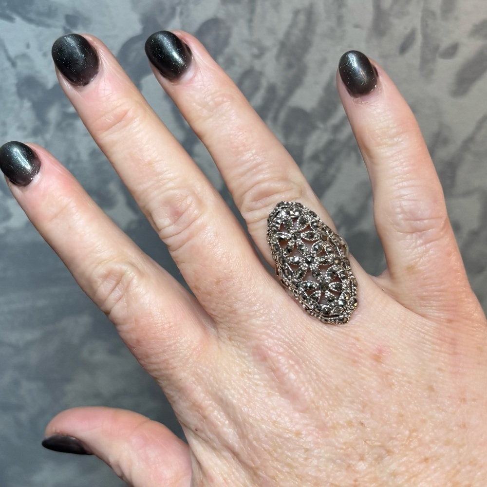 Beautiful Natural Intricate Marcasite gemstone Ring in 925 Sterling Silver.